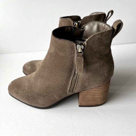 Blondo Waterproof Taupe Suede Double Zip Ankle Boots Size 7.5 - Picture 3 of 14